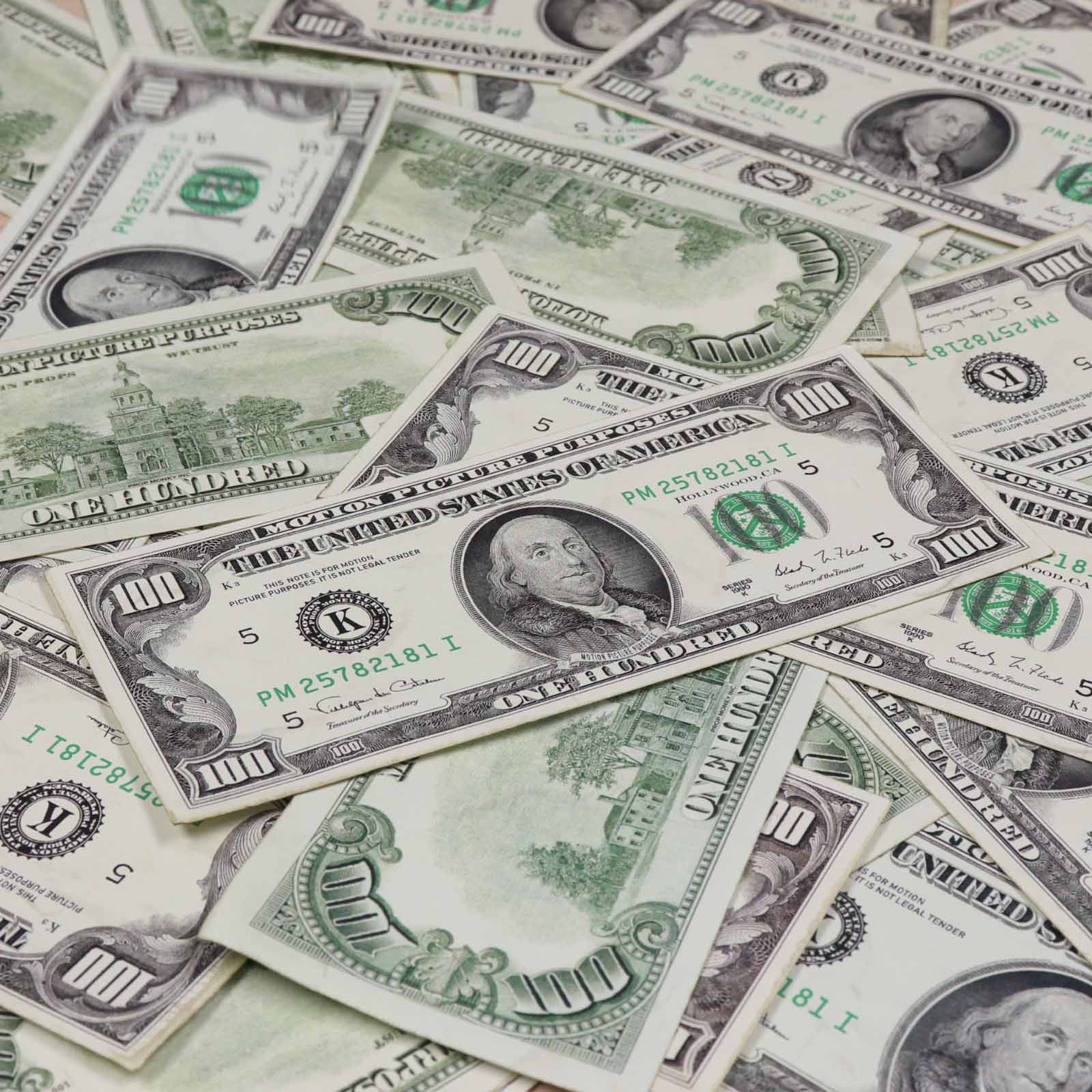 $30,000 RealAged® Full Print 1990 Series Bundle - Image 2